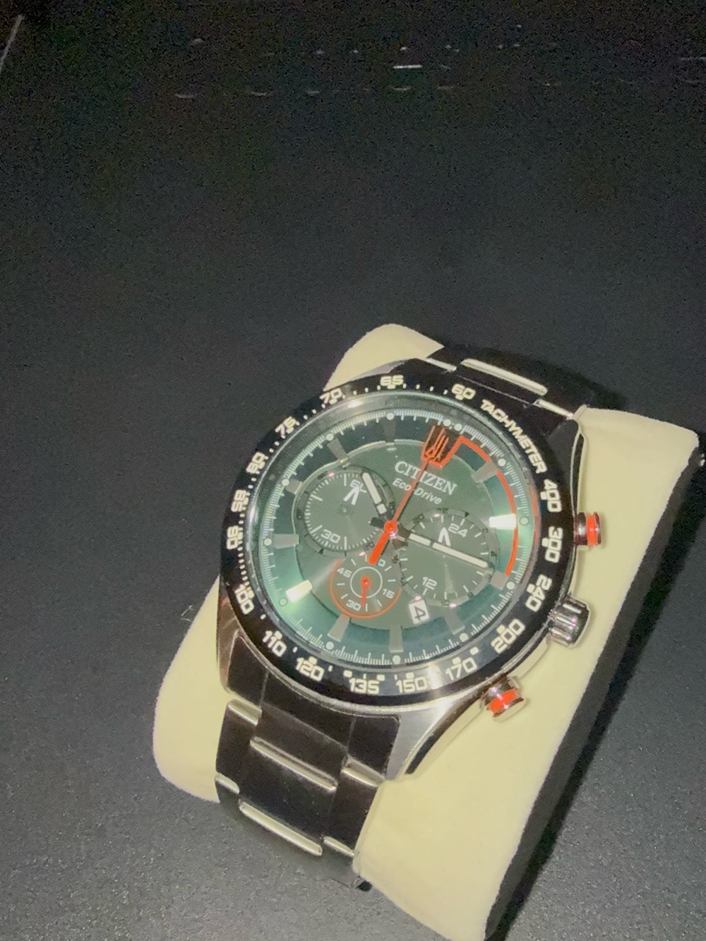 Citizen Eco-Drive B620 Green Dial Chronograph Tachymeter Stainless Steel Watch